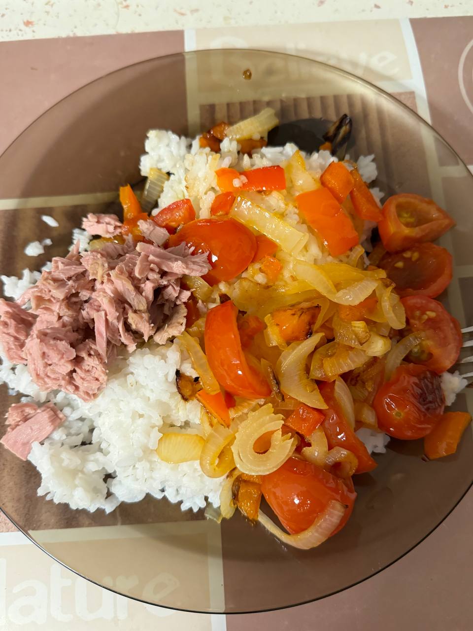 Rice with Canned Tuna, Cherry Tomatoes, and Caramelized Onions