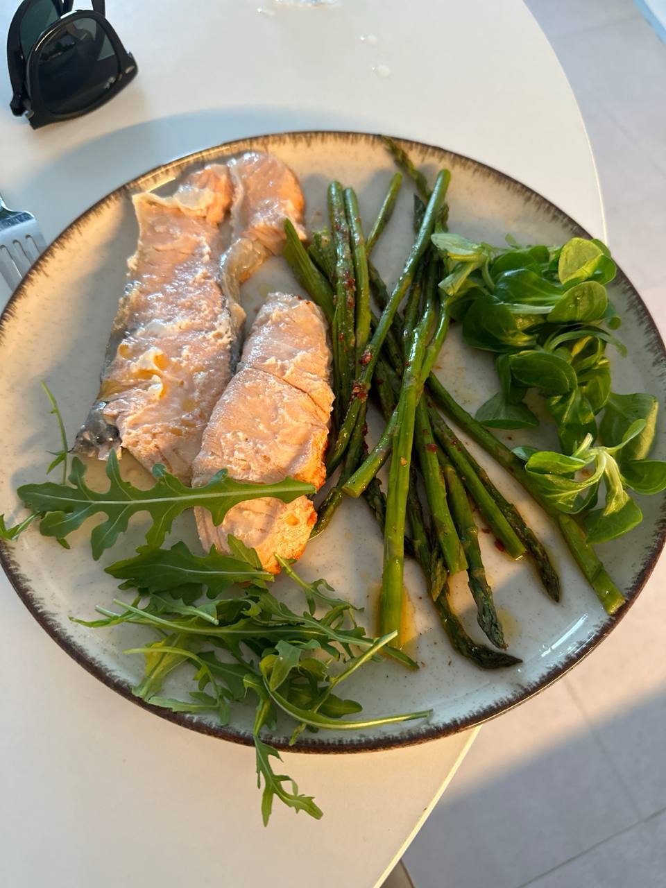 Grilled Salmon with Roasted Asparagus and Salad