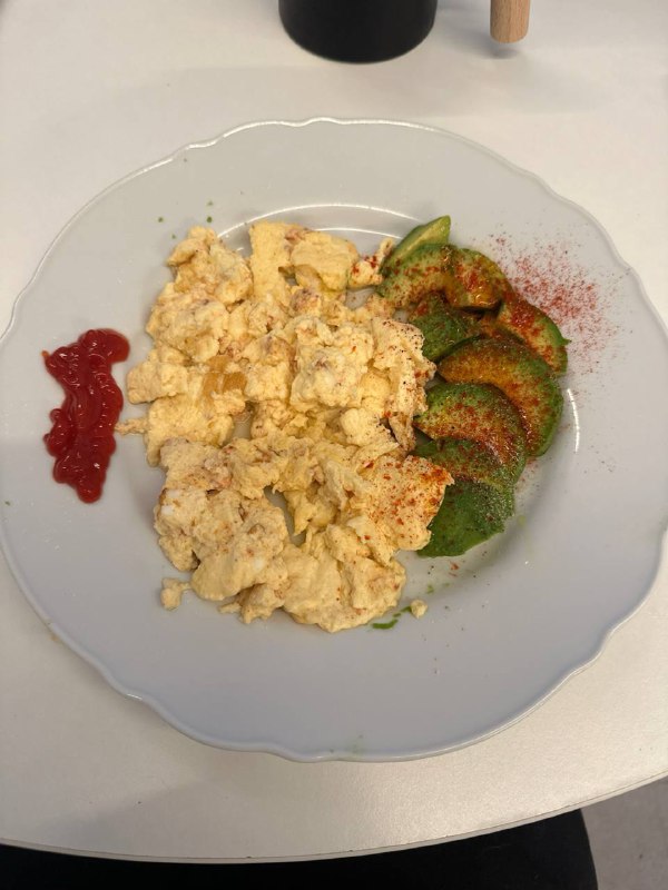 Scrambled Eggs With Avocado And Spice, Side Of Ketchup