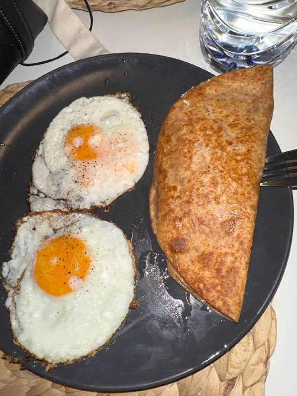 Fried Eggs And Stuffed Pancake/omelette