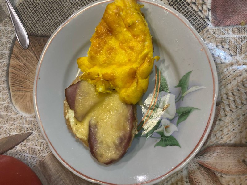 Fried Plantains With Ham And Cheese