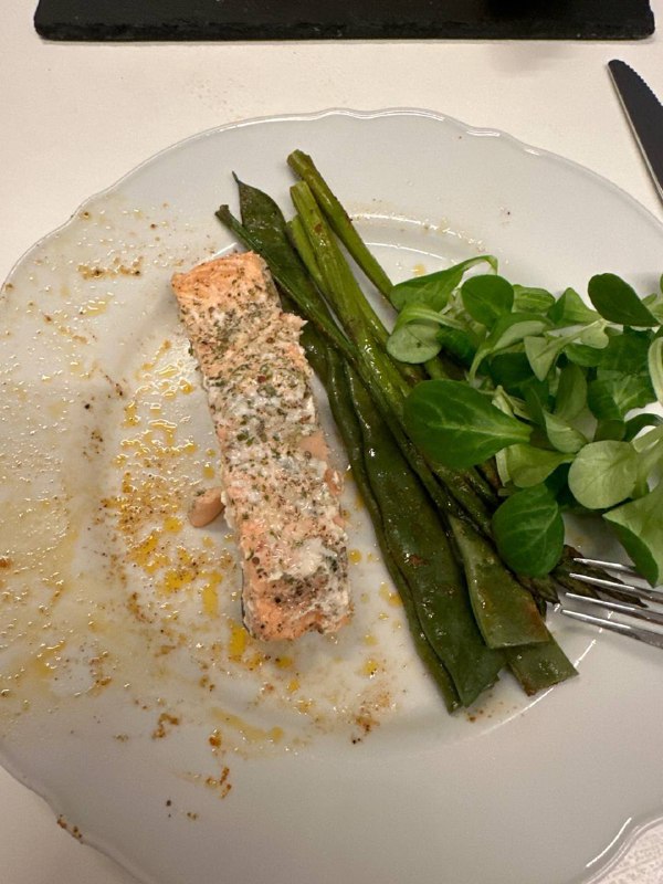 Baked Salmon With Asparagus And Salad Greens