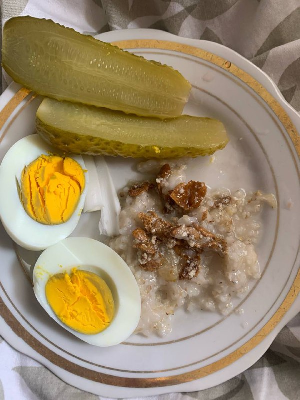 Oatmeal With Boiled Egg And Pickles