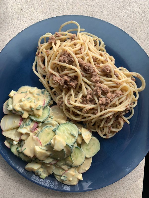 Spaghetti With Tuna, Cucumber, Radish, Egg, And Green Onion Salad