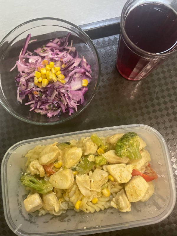Chicken Pasta With Vegetables And A Side Of Coleslaw