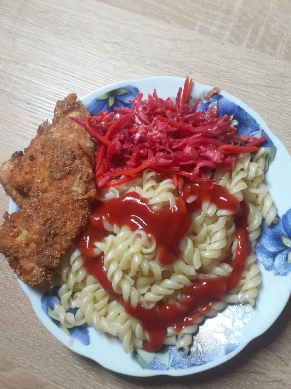 Breaded Chicken With Pasta And Ketchup, Shredded Beet Salad