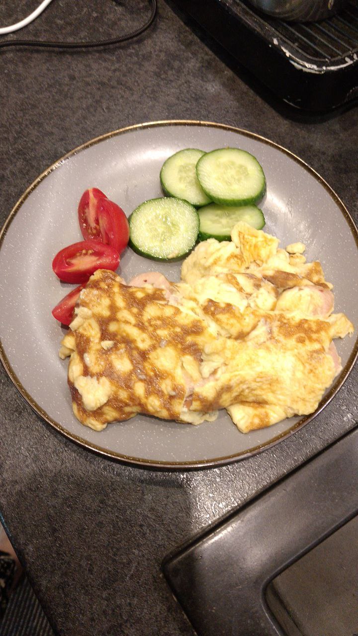 Ham And Cheese Omelette With Raw Vegetables