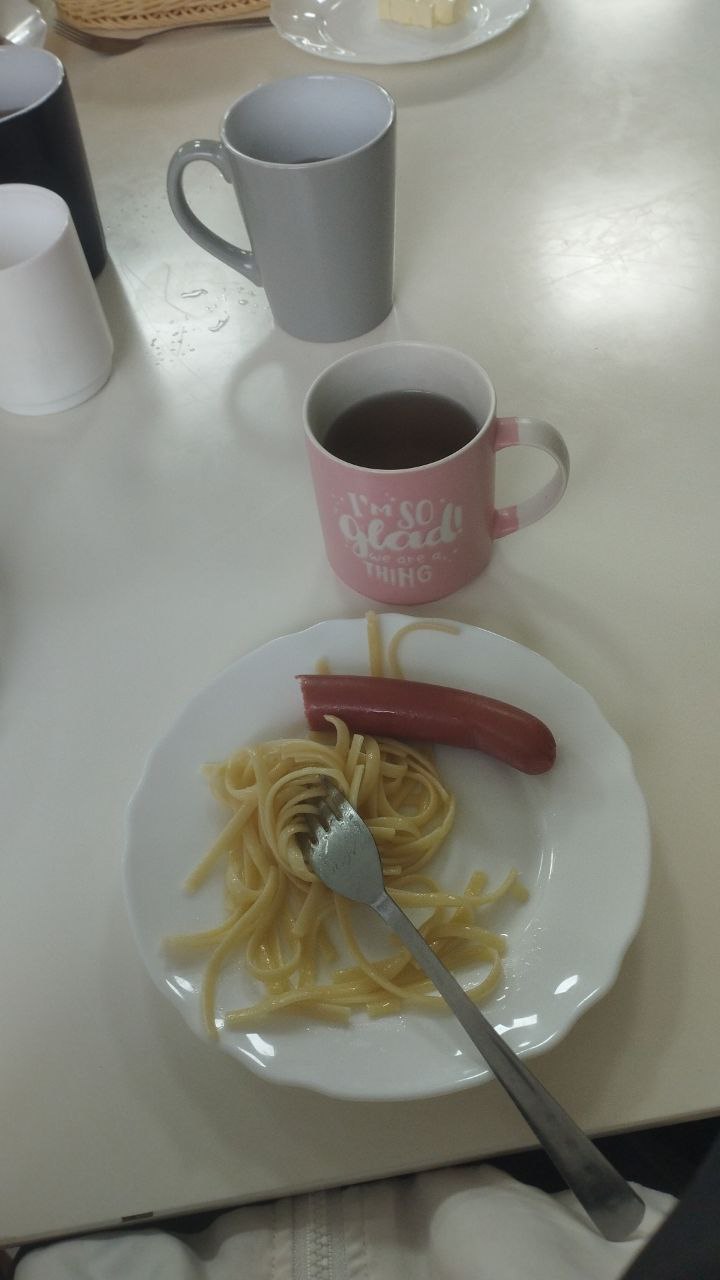 Plain Cooked Spaghetti With A Hot Dog