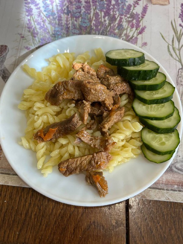 Pasta with Beef Stir-Fry