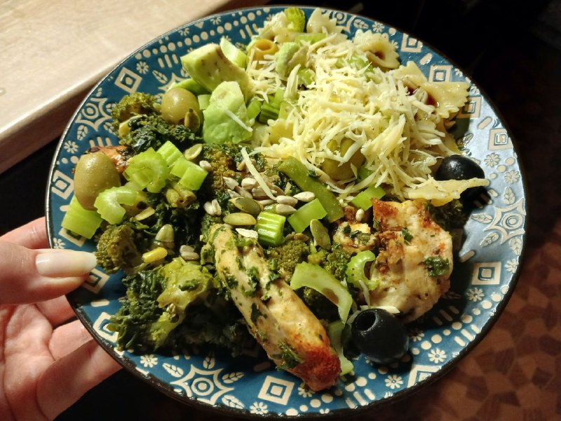 Chicken And Pasta Salad With Green Vegetables And Olives