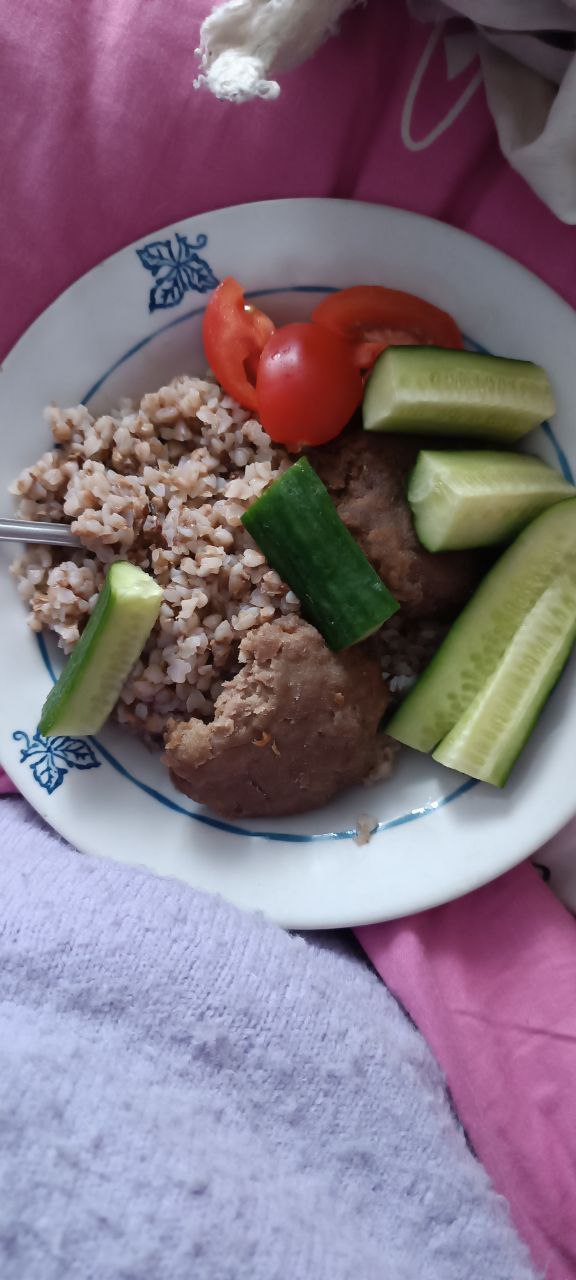 Buckwheat With Meat Patty And Fresh Vegetables