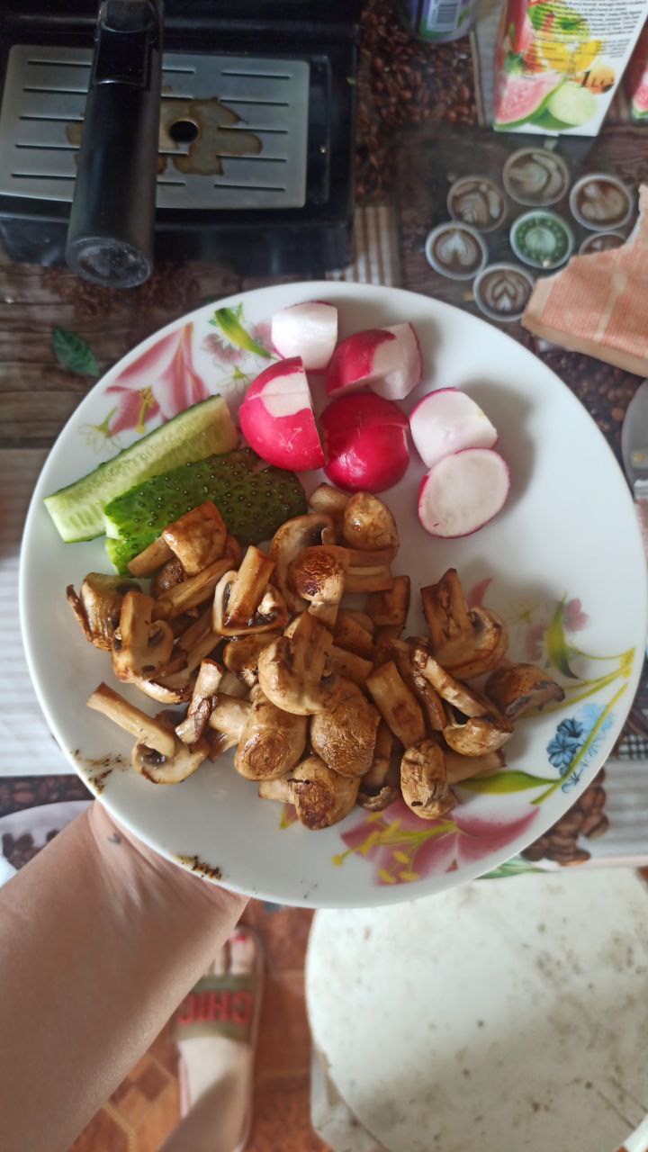 Vegetable Platter With Sautéed Mushrooms, Radishes, And Cucumber Slices
