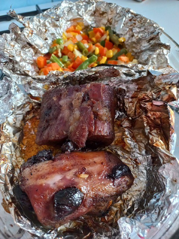Grilled Pork Ribs With Mixed Vegetables