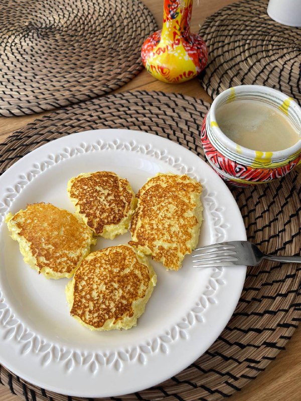 Cottage Cheese Pancakes (syrniki)