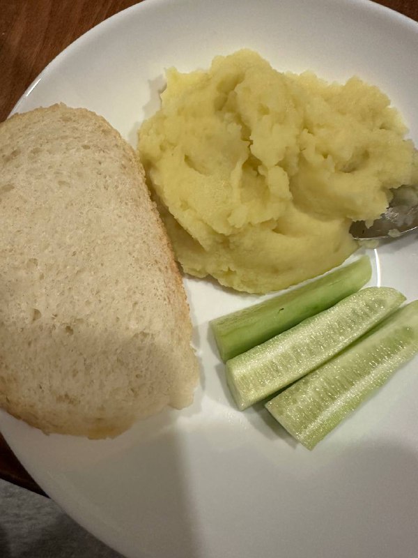 Mashed Potatoes With White Bread And Cucumber Sticks