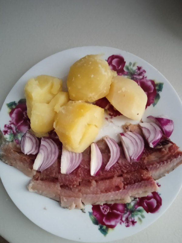 Boiled Potatoes With Red Onions And Cured Meat