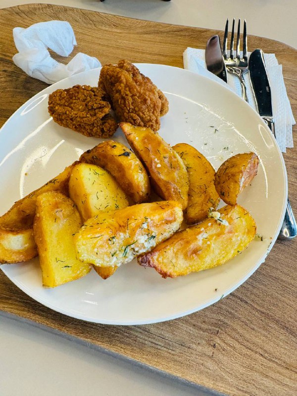 Fried Chicken With Roasted Potatoes