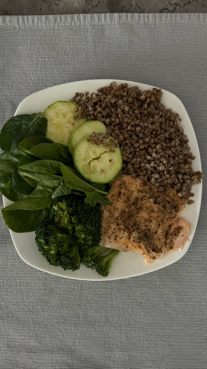 Healthy Balanced Meal With Salmon, Lentils, And Vegetables