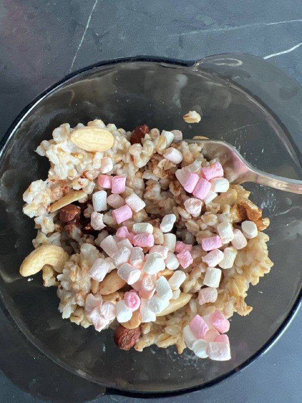 Oatmeal With Mini Marshmallows And Nuts