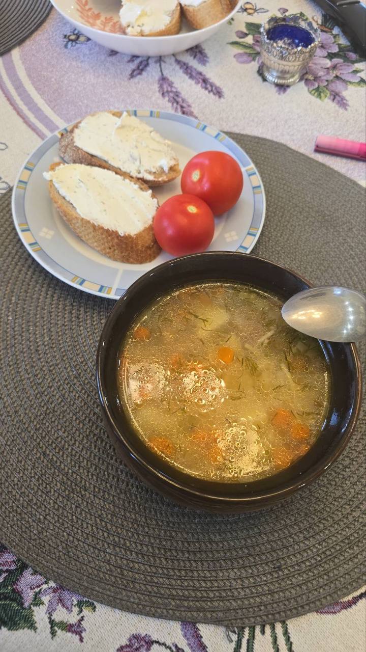 Chicken Soup With Bread And Tomatoes