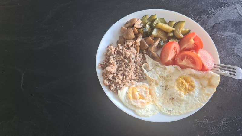 Fried Eggs, Vegetables, And Grains Plate