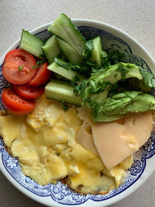 Cheese Omelette With Vegetables