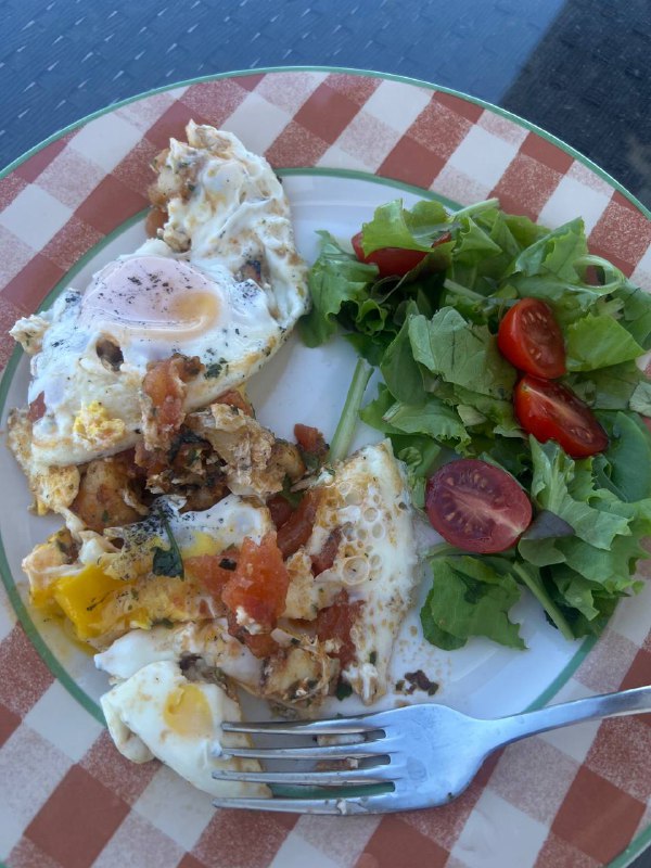 Fried Eggs With Tomato And Salad Plus 2 Shrimps