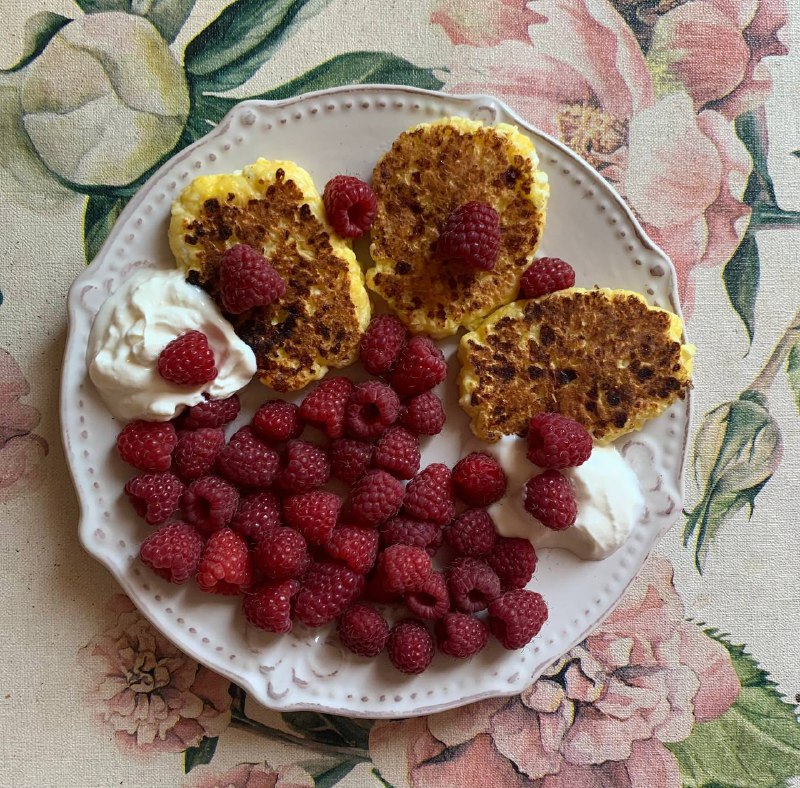Cottage Cheese Pancakes With Raspberries And Whipped Cream