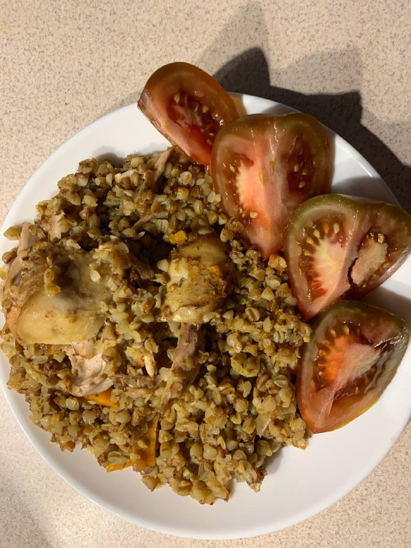 Buckwheat With Chicken And Tomatoes