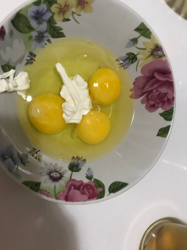 Raw Eggs With Cream