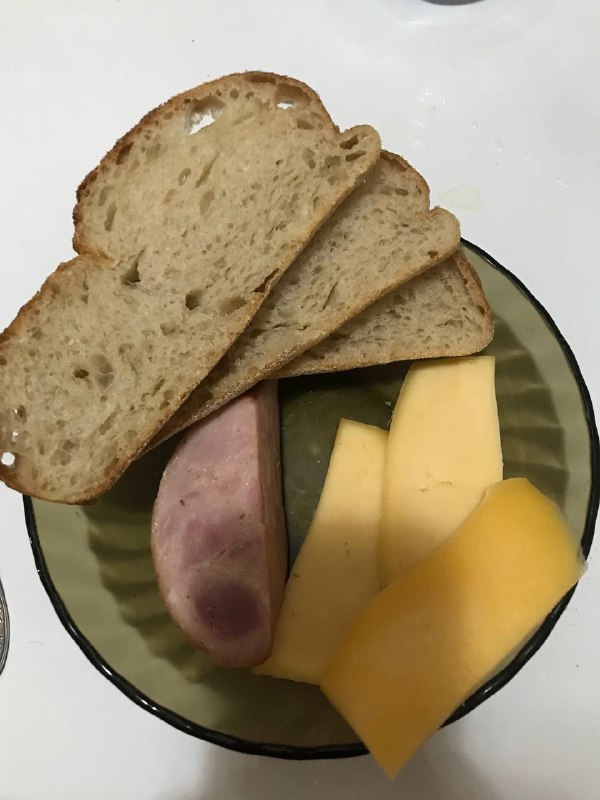 Bread with Ham and Cheese