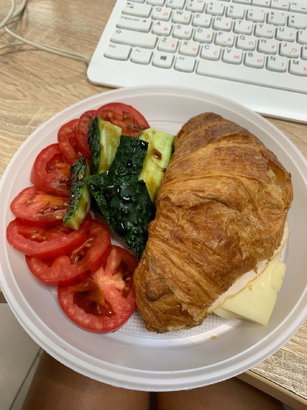 Croissant Sandwich with Salad