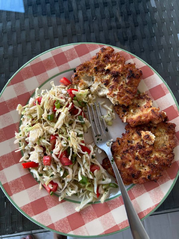 Chicken Patties with Cabbage Salad