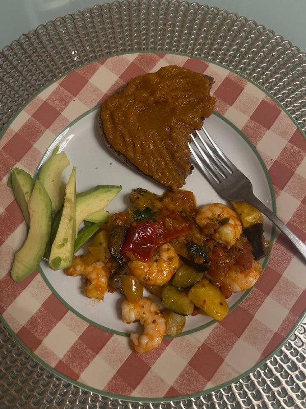 Shrimp And Vegetable Stir Fry With Avocado And Sweet Potato Pie