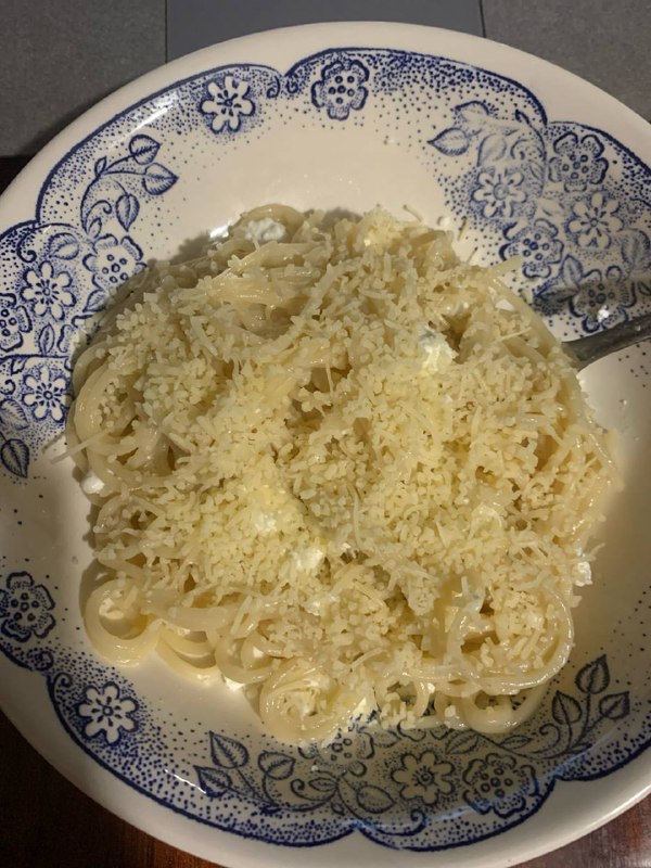 Spaghetti With Parmesan Cheese And Cottage Cheese