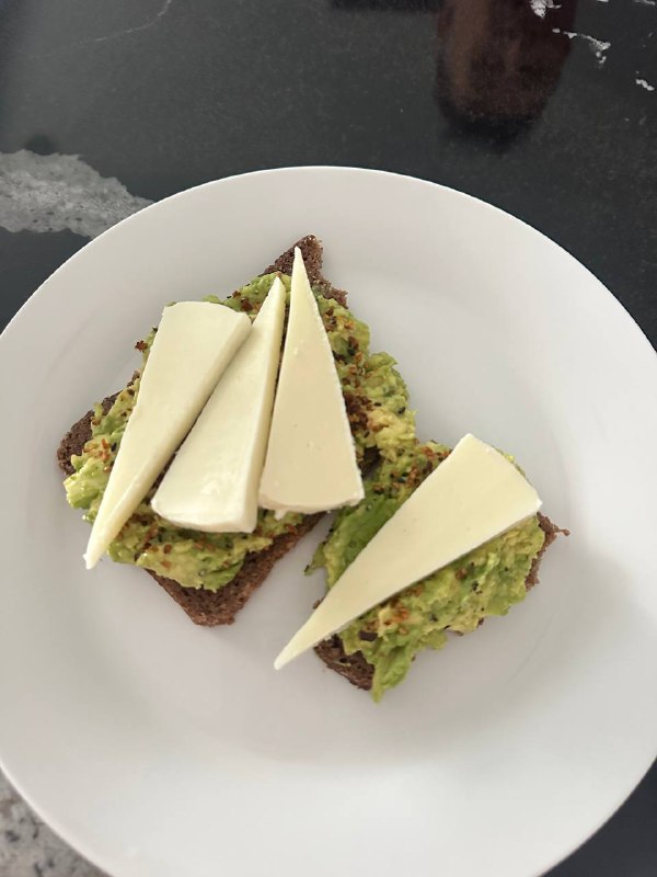 Rye Bread With Avocado And Goat Cheese