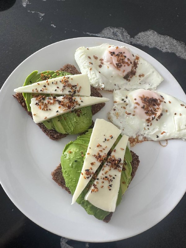 Avocado Cheese Toast With Fried Eggs