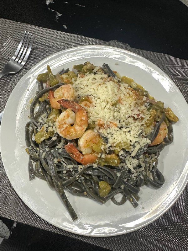 Pasta With Vegetables And Shrimp